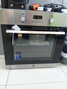 Духовой шкаф ELECTROLUX EOD3C40BX