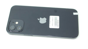 Мобильный телефон iPhone 12 64GB