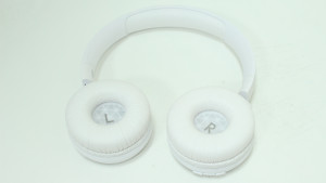 Bluetooth гарнитура JBL TUNE510BT