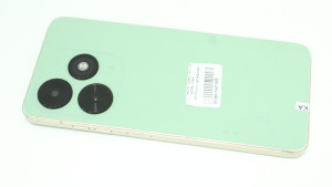 Мобільний телефон Tecno Spark Go 2024 (BG6) 4/64GB