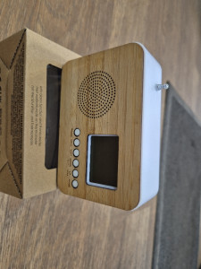 Радиоприемник RADIO HZ1-003650