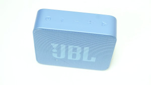 Портативная акустика JBL Go Essential