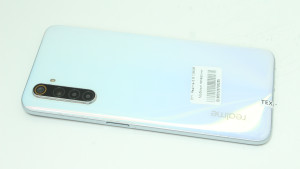 Мобільний телефон Realme 6 8 / 128GB
