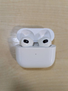 Bluetooth гарнитура Apple AirPods 3 A2566 (A2565,A2564)