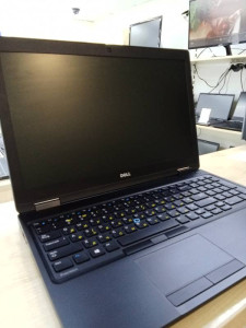 Ноутбук DELL Precision 3520