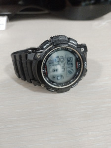 Годинники електронні Q