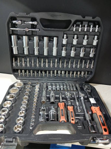 Набір ключів Dnipro-M 110 pcs