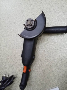 Болгарка Dnipro-M GL-125S