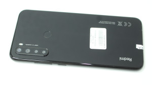 Мобільний телефон Xiaomi Redmi Note 8 4/64GB