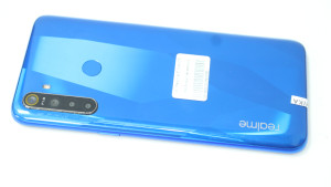 Мобільний телефон Realme 5 3 / 64Gb