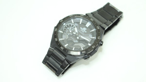 Часы электронные CASIO EDIFICE 5710 ECB-2200
