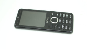 Мобільний телефон NOMI i2820