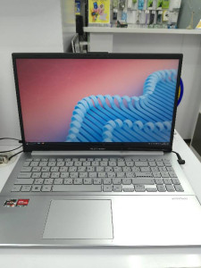 Ноутбук Asus Vivobook E1504F