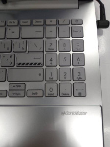 Ноутбук Asus Vivobook E1504F