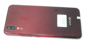 Мобильный телефон Vivo Y11 3/32Gb