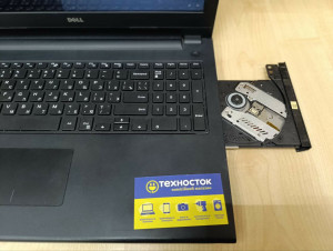Dell Inspiron 15 P40F Ноутбук