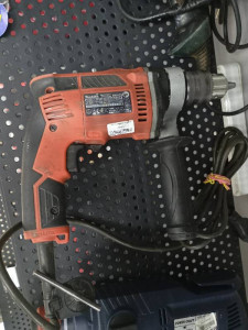 Дрель Makita M8103