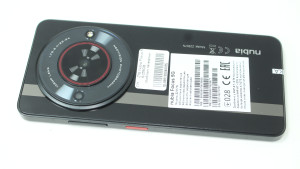 Мобільний телефон ZTE Nubia Focus 5G 6/256 Гб