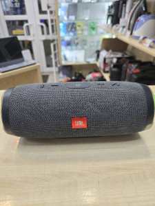 Портативна акустика JBL charge Essential