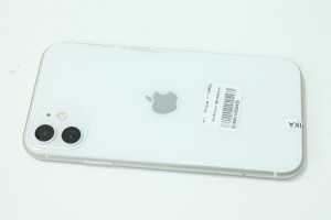 Мобильный телефон iPhone 11 128Gb