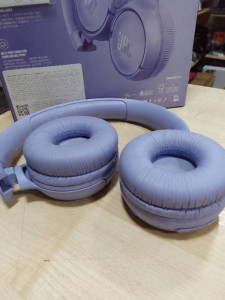 Bluetooth гарнитура JBL TUNE520BT