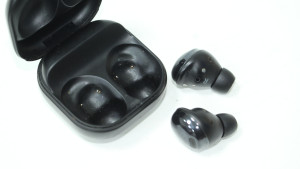 Bluetooth гарнитура Samsung Galaxy Buds Pro SM-R190