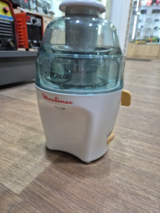 Соковыжималка MOULINEX JU 210088