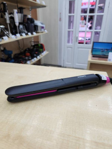 Выравниватель для волос Philips BHS375
