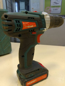 Шуруповерт аккумуляторный Зенит ЗША-12 М Li