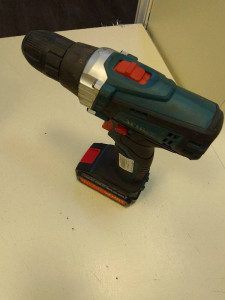 Шуруповерт аккумуляторный Зенит ЗША-12 М Li