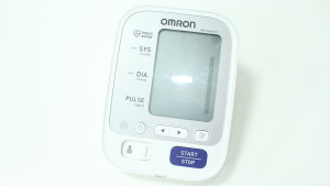 Тонометр Omron M3 Comfort