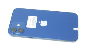 Мобильный телефон iPhone 12 64GB