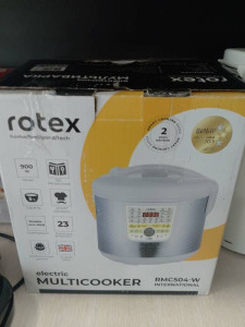 Мультиварка ROTEX RMC504-W