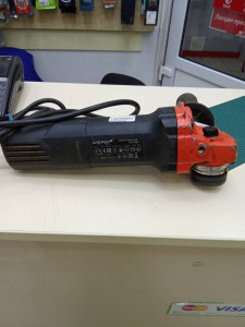 Болгарка Dnipro-M GS-98