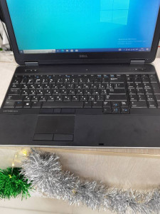 Ноутбук DELL E6540