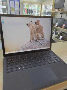 Ноутбук Microsoft 1769