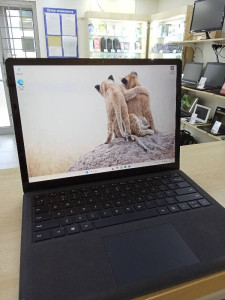 Ноутбук Microsoft 1769