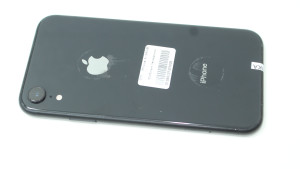 Мобильный телефон iPhone XR 64GB