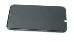 Мобильный телефон iPhone XR 64GB