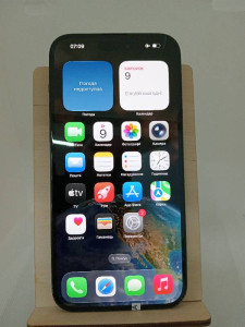 Мобільний телефон iPhone 15 Plus 128GB