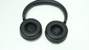 Bluetooth гарнітура JBL TUNE560BT
