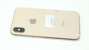 Мобильный телефон iPhone XS 64GB