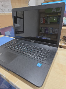 Ноутбук ASUS X751S