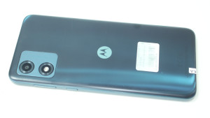 Мобильный телефон Motorola E13 2/64GB