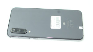 Мобильный телефон Xiaomi Mi 9 SE 6/128Gb