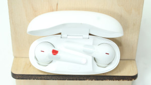 Bluetooth гарнитура 1more COMFOBUDS 2