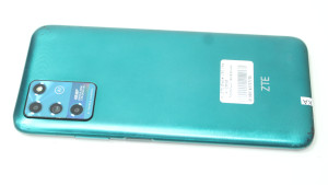 Мобільний телефон ZTE Blade V30 Vita 4/128