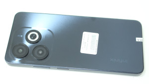 Мобільний телефон Infinix Smart 8 2/64GB