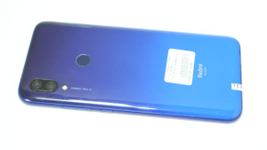 Мобільний телефон Xiaomi Redmi 7 2/16GB