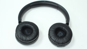 Bluetooth гарнитура JBL tune 520BTR